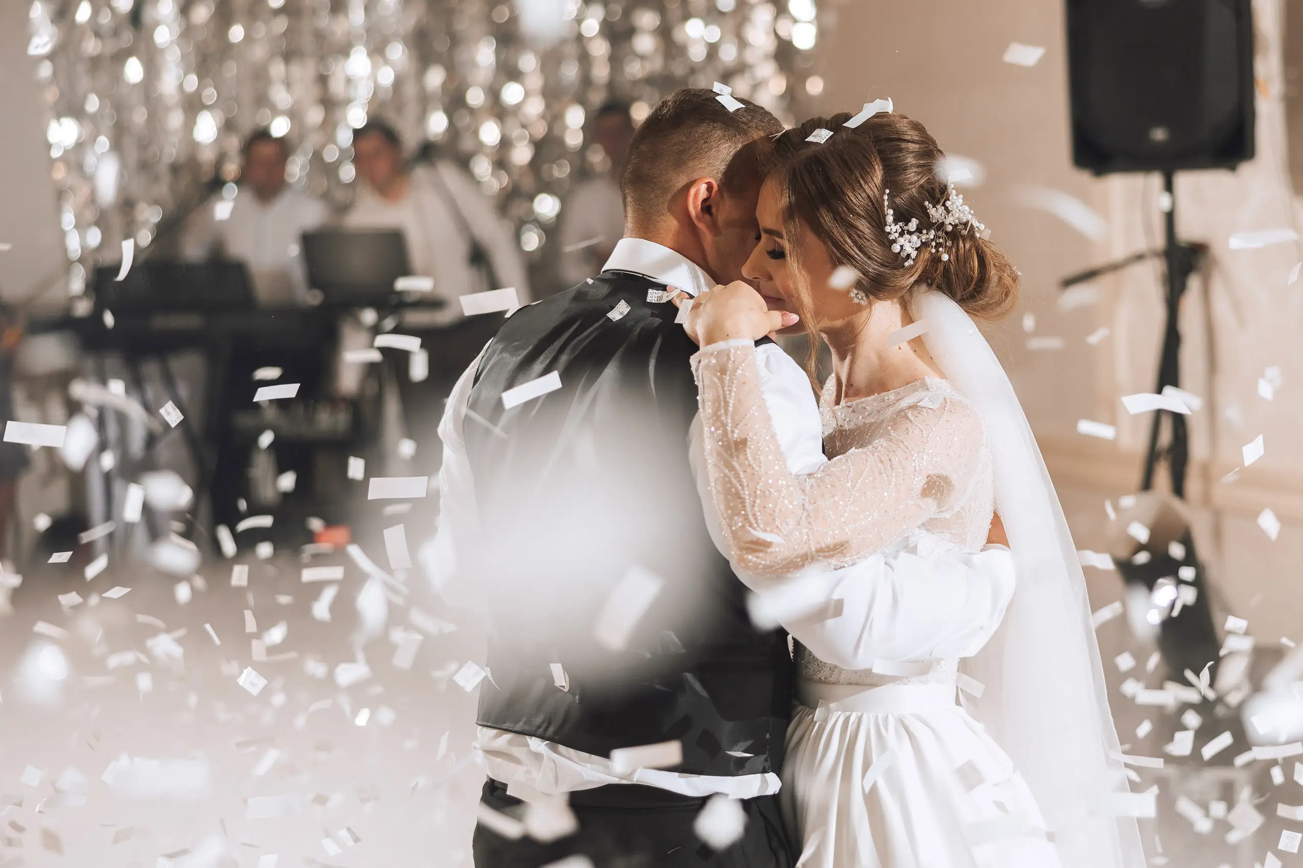 Hochzeitspaar tanzen